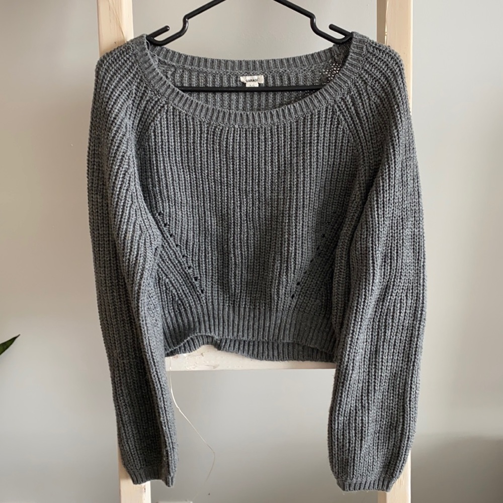 Crop top sweater